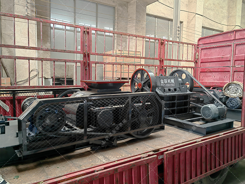 建筑垃圾回收難?雙齒輥破碎機為何能輕松“消化”不規則物料? 建筑垃圾回收難?雙齒輥破碎機為何能輕松“消化”不規則物料?